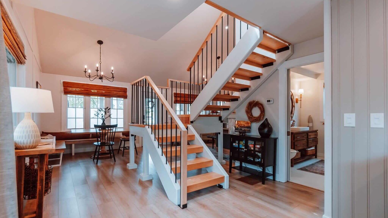 Photo of Others in Historic Railroad District