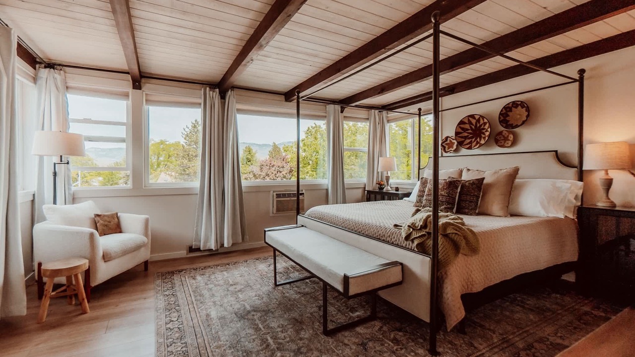 Photo of Others in Historic Railroad District