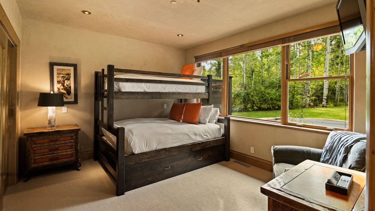 Photo of Bedroom in Snowmass Village