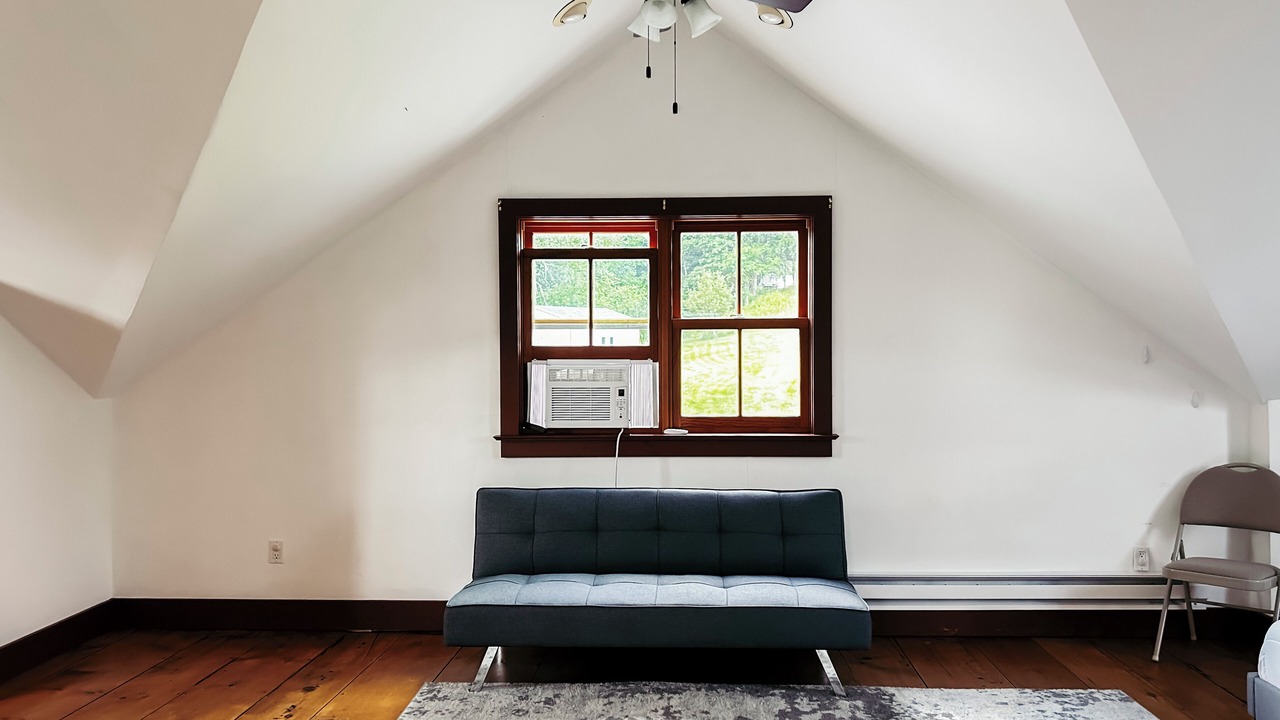 Photo of Livingroom in Sidney Center