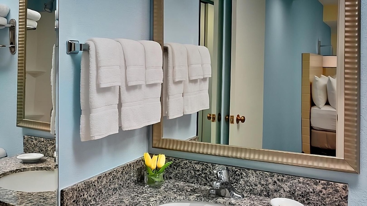 Photo of Bathroom in Newark