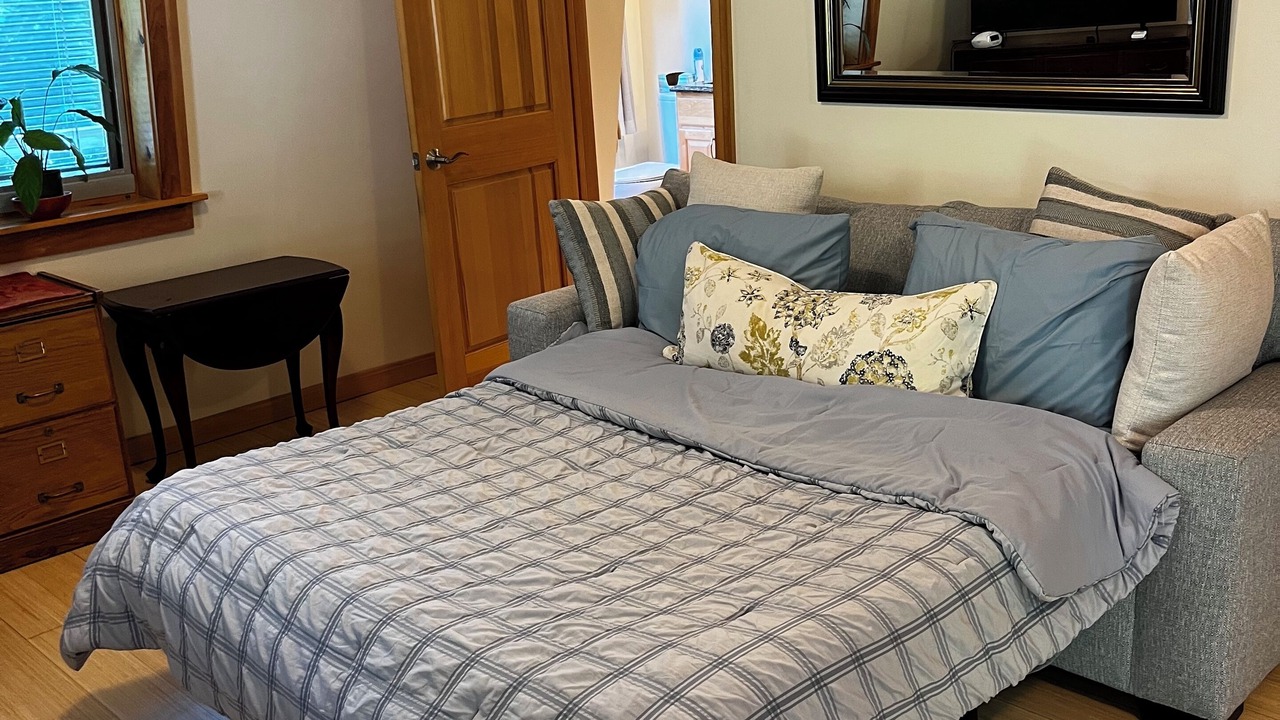 Photo of Bedroom in Hinsdale