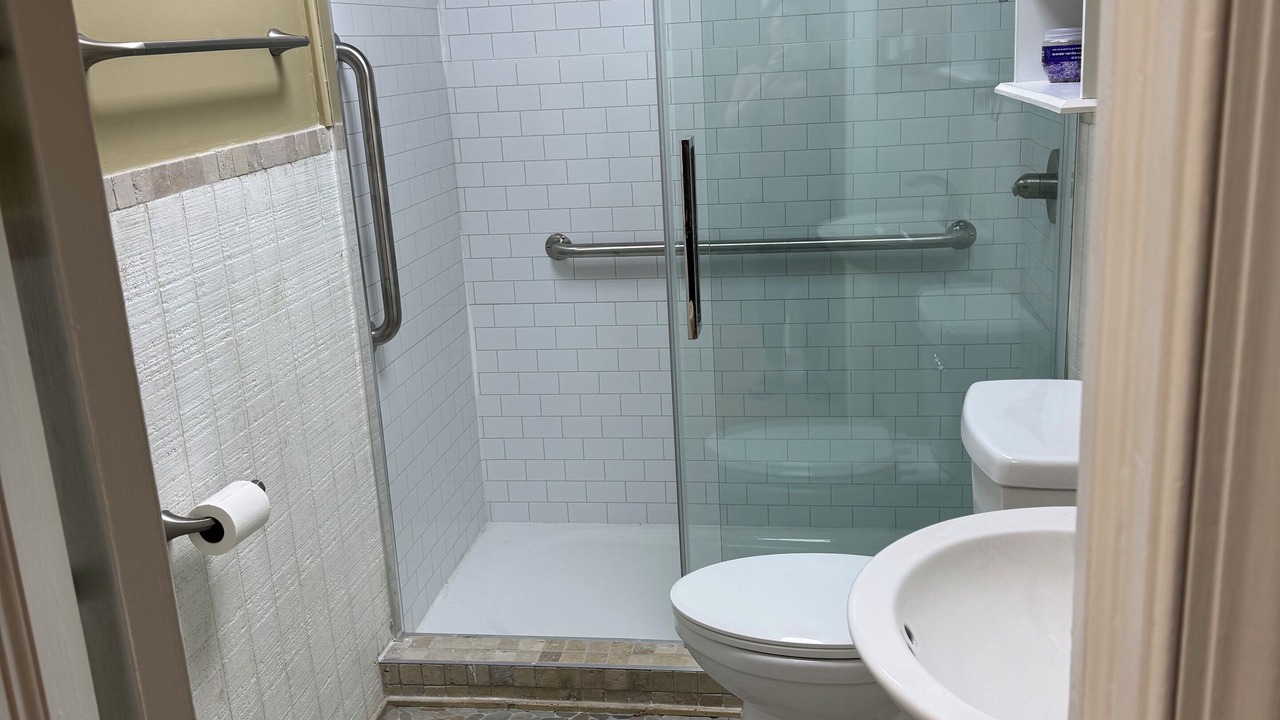 Photo of Bathroom in Summerville