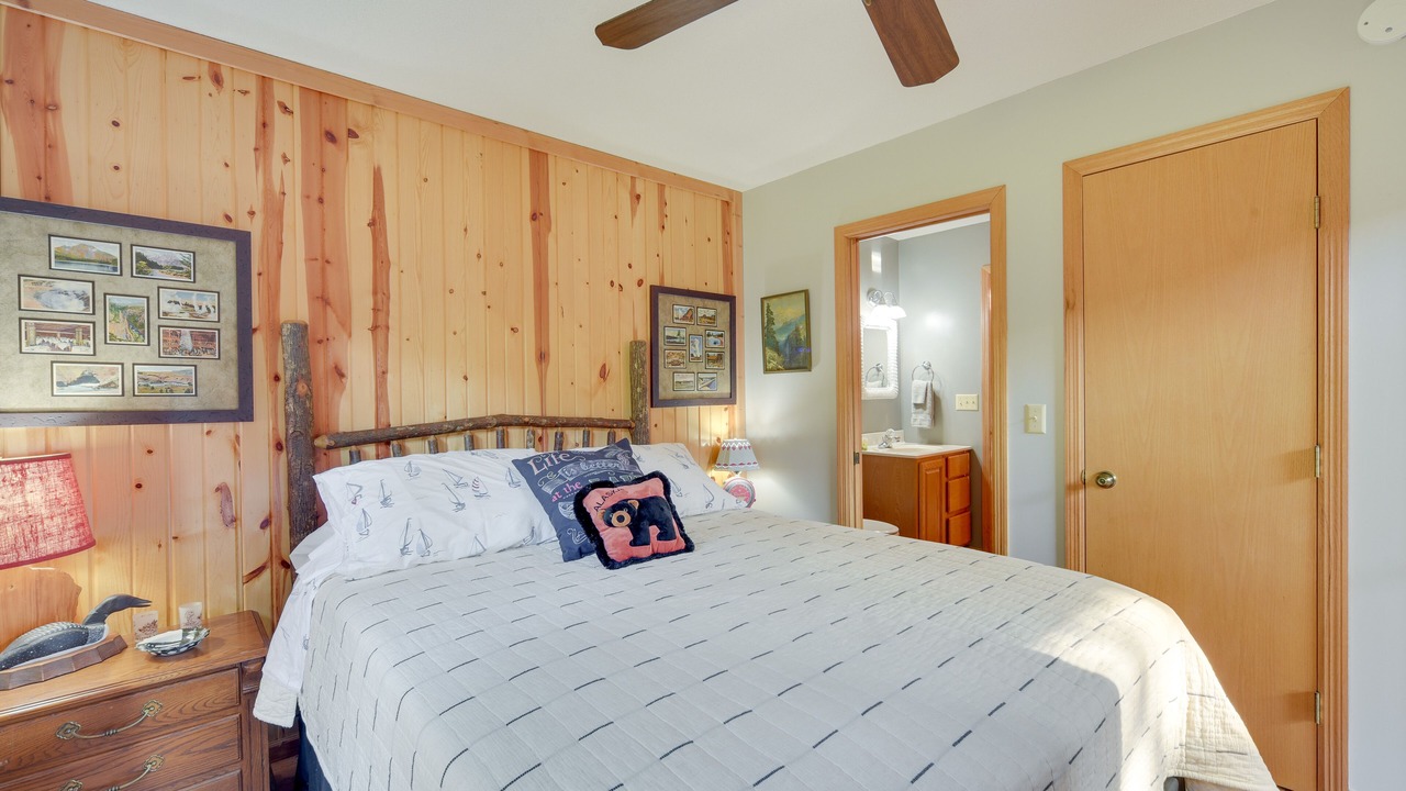 Photo of Bedroom in Markville