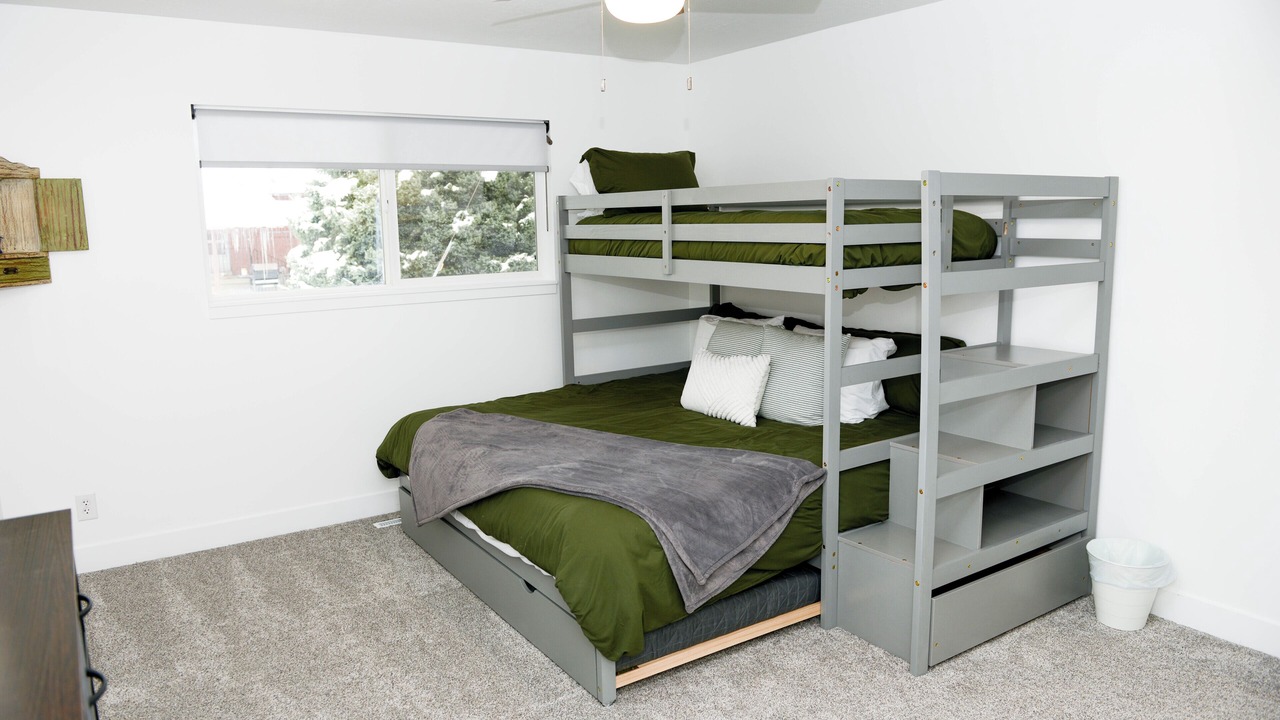 Photo of Bedroom in Sandy