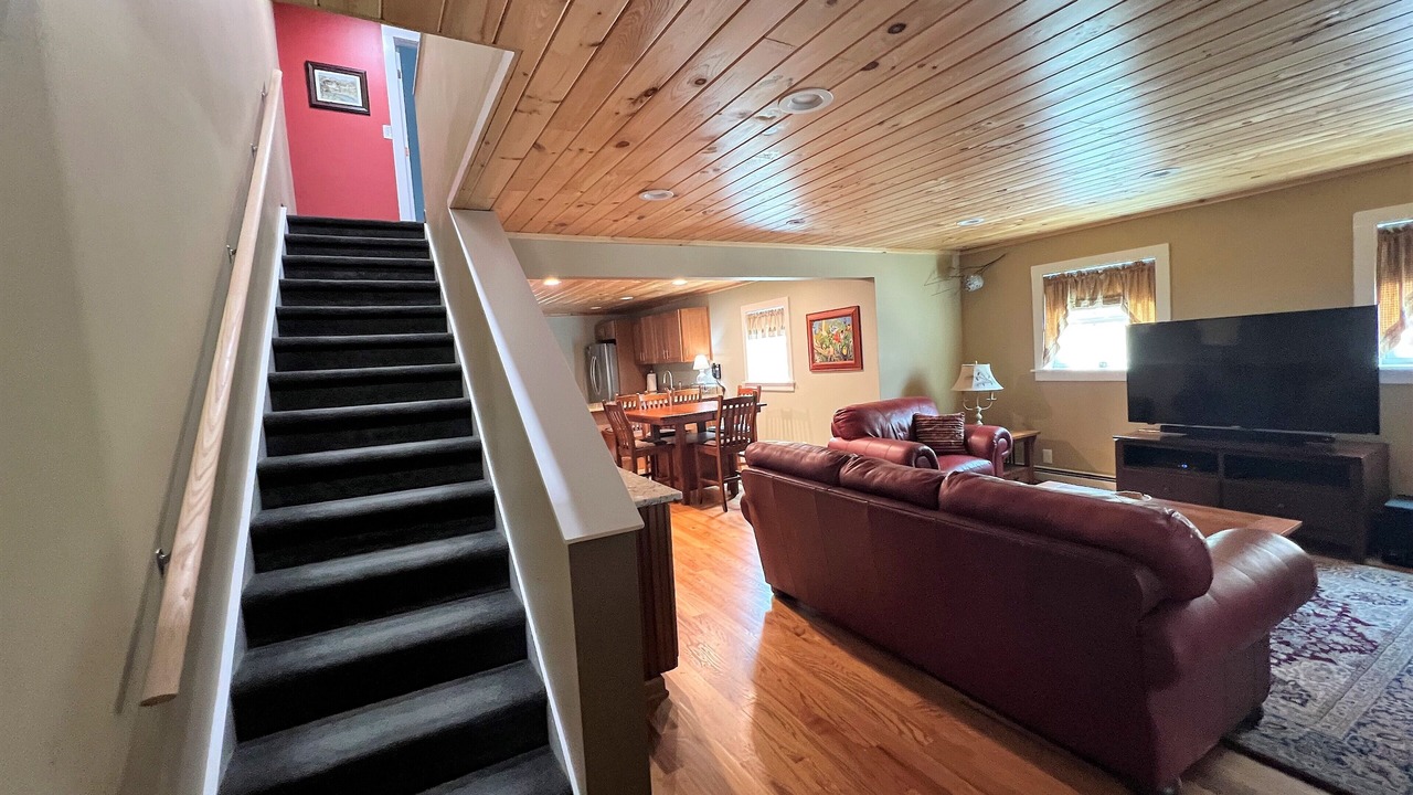 Photo of Livingroom in Town of Webb