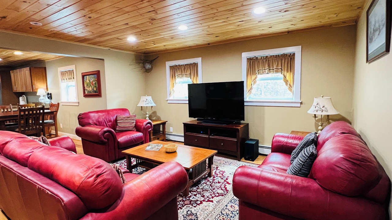 Photo of Livingroom in Town of Webb