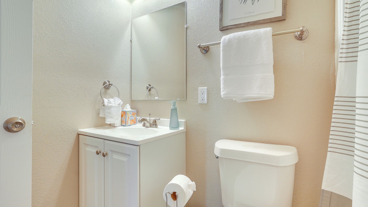 Photo of Bathroom in Vance Jackson