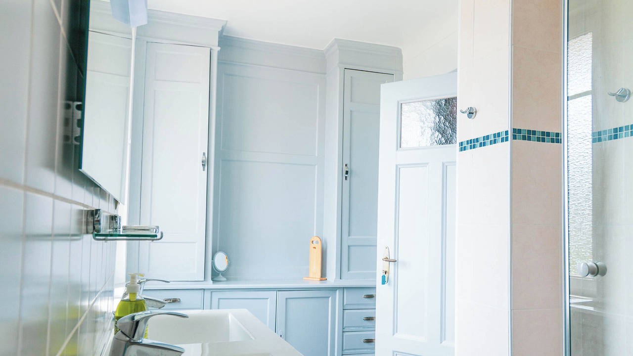 Photo of Bathroom in Munster