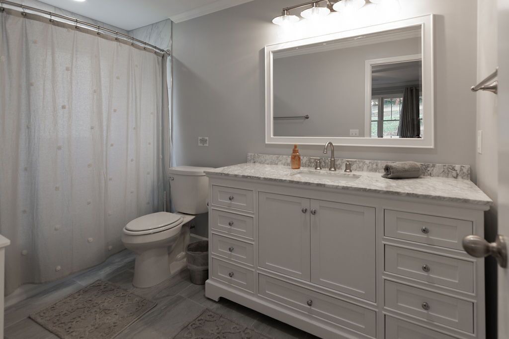 Photo of Bathroom in Soddy-Daisy