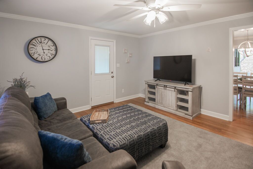 Photo of Livingroom in Soddy-Daisy