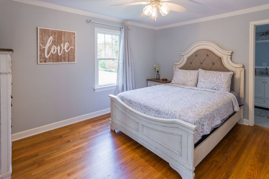 Photo of Bedroom in Soddy-Daisy