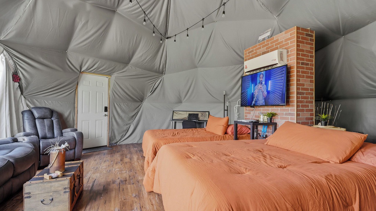 Photo of Bedroom in Thackerville