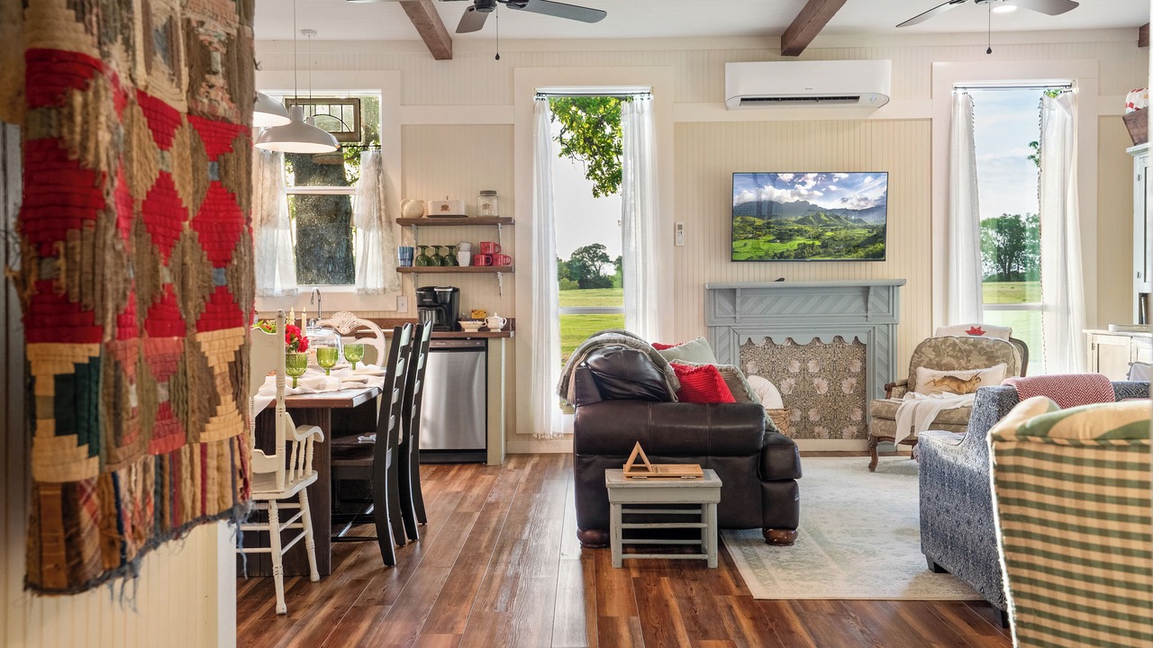 Photo of Livingroom in Hopkins County