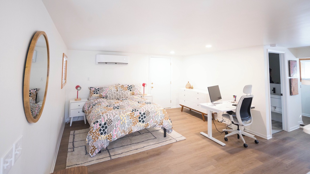 Photo of Bedroom in Bryant Pattengill East
