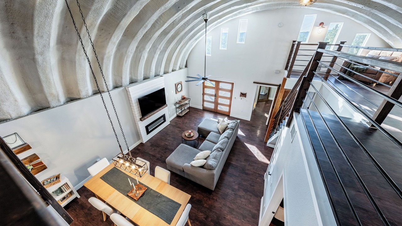 Photo of Livingroom in Leander