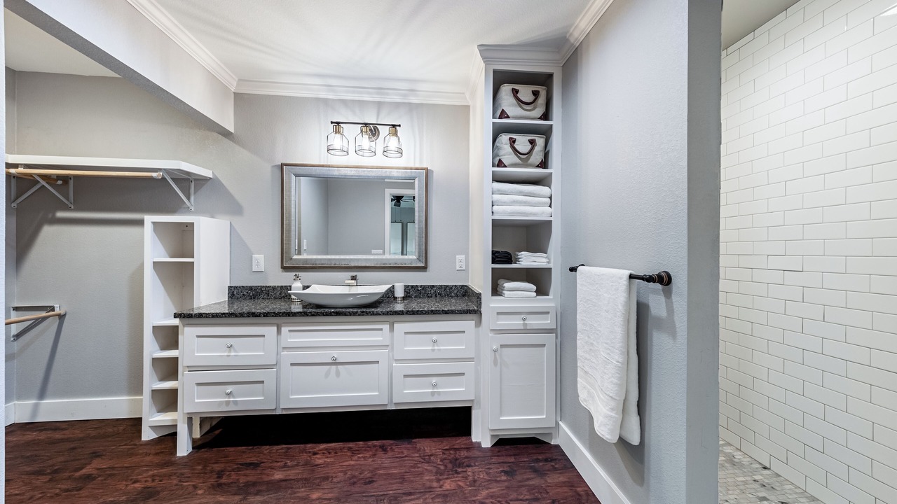 Photo of Bathroom in Leander