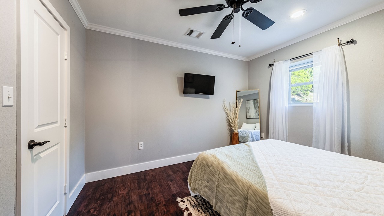 Photo of Bedroom in Leander