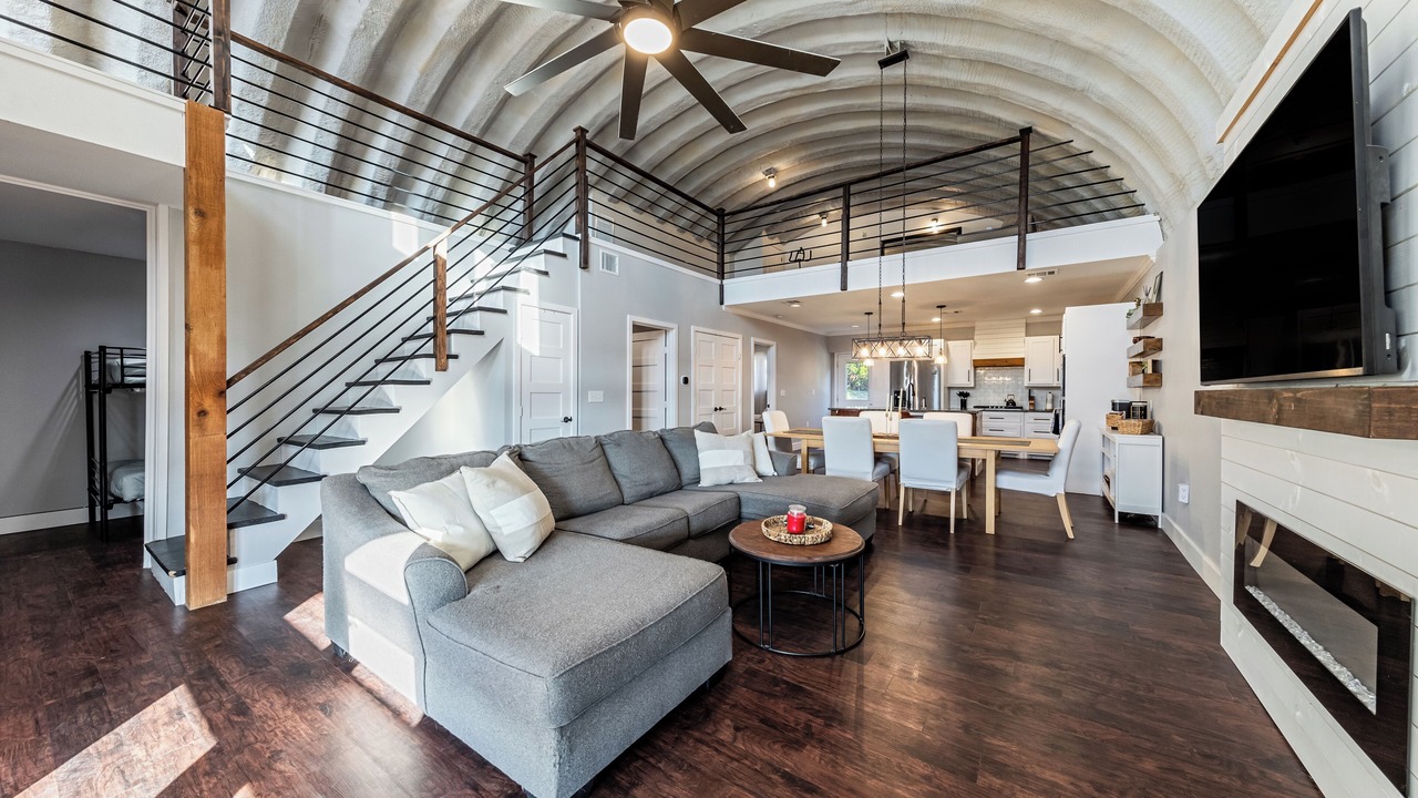Photo of Livingroom in Leander