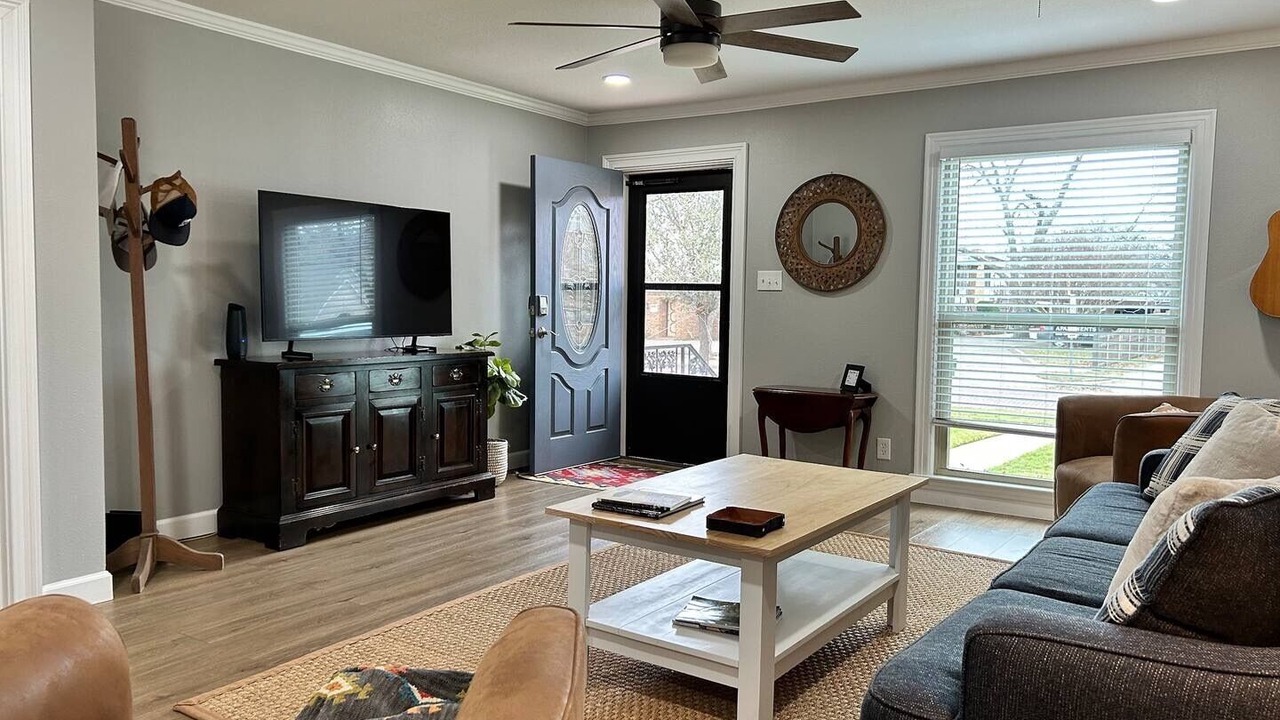 Photo of Livingroom in Wichita Falls