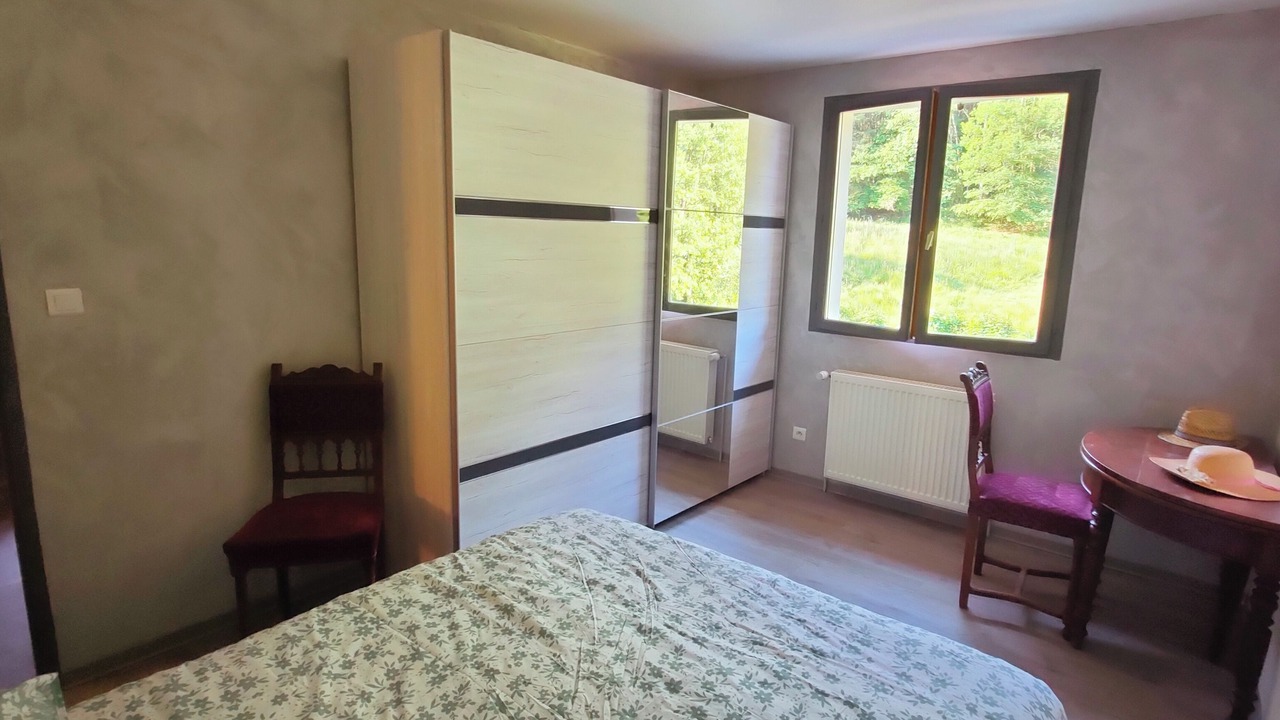 Photo of Bedroom in Lusse