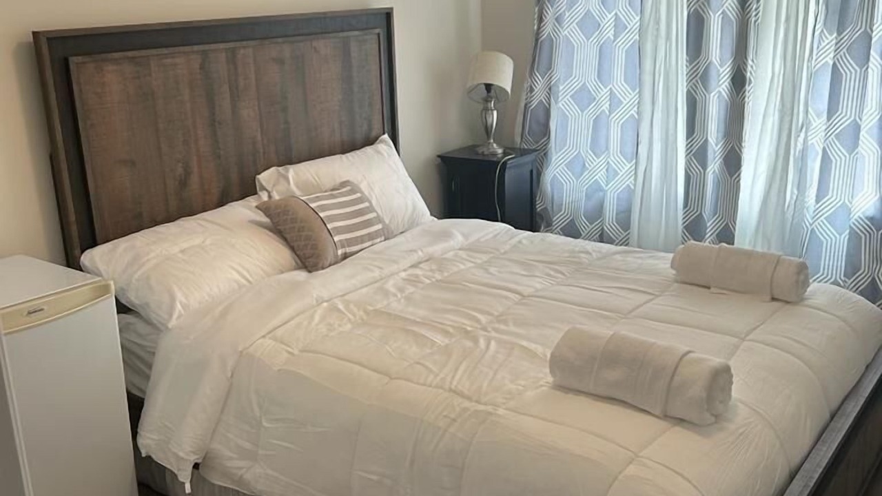 Photo of Bedroom in Thorold