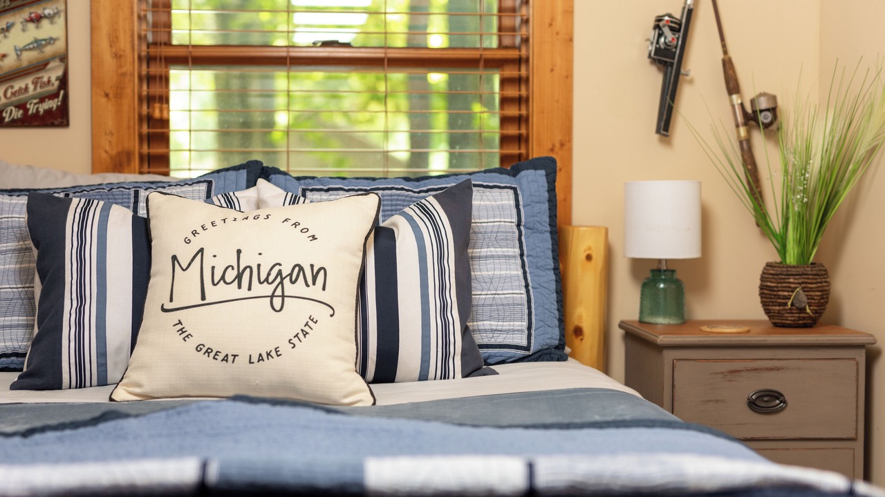 Photo of Bedroom in Gaylord