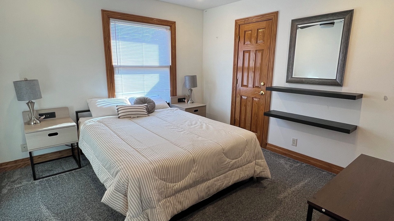Photo of Bedroom in Carl Junction