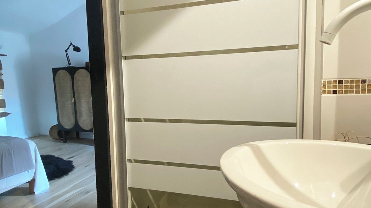 Photo of Bathroom in Pujaut