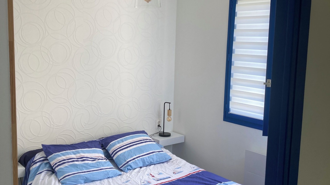 Photo of Bedroom in Poulgoazec