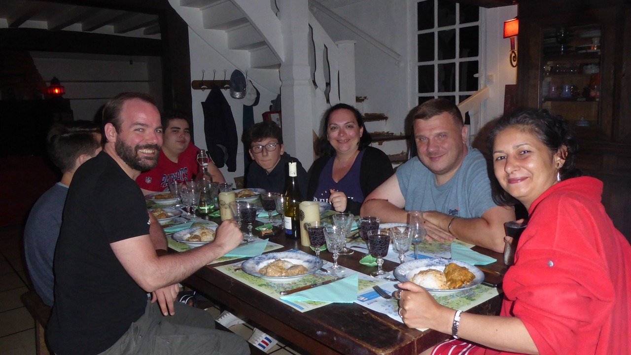 Photo of Others in Trepied