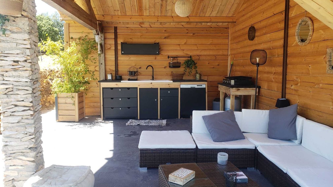 Photo of Patio Balcony in Lirac