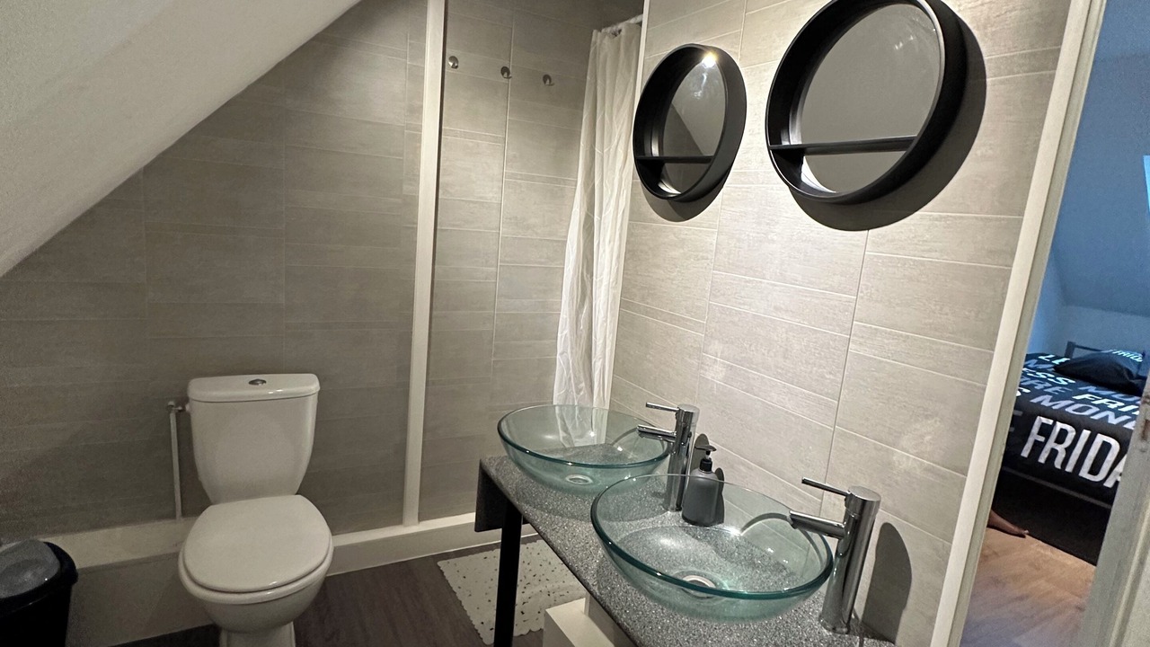 Photo of Bathroom in La Ferte-Gaucher