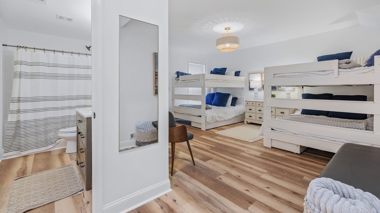 Photo of Bedroom in Salem