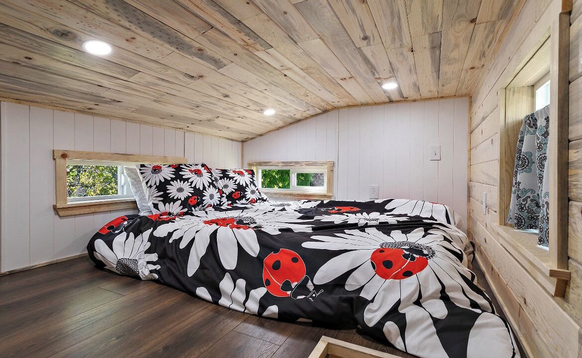 Photo of Bedroom in Central Point