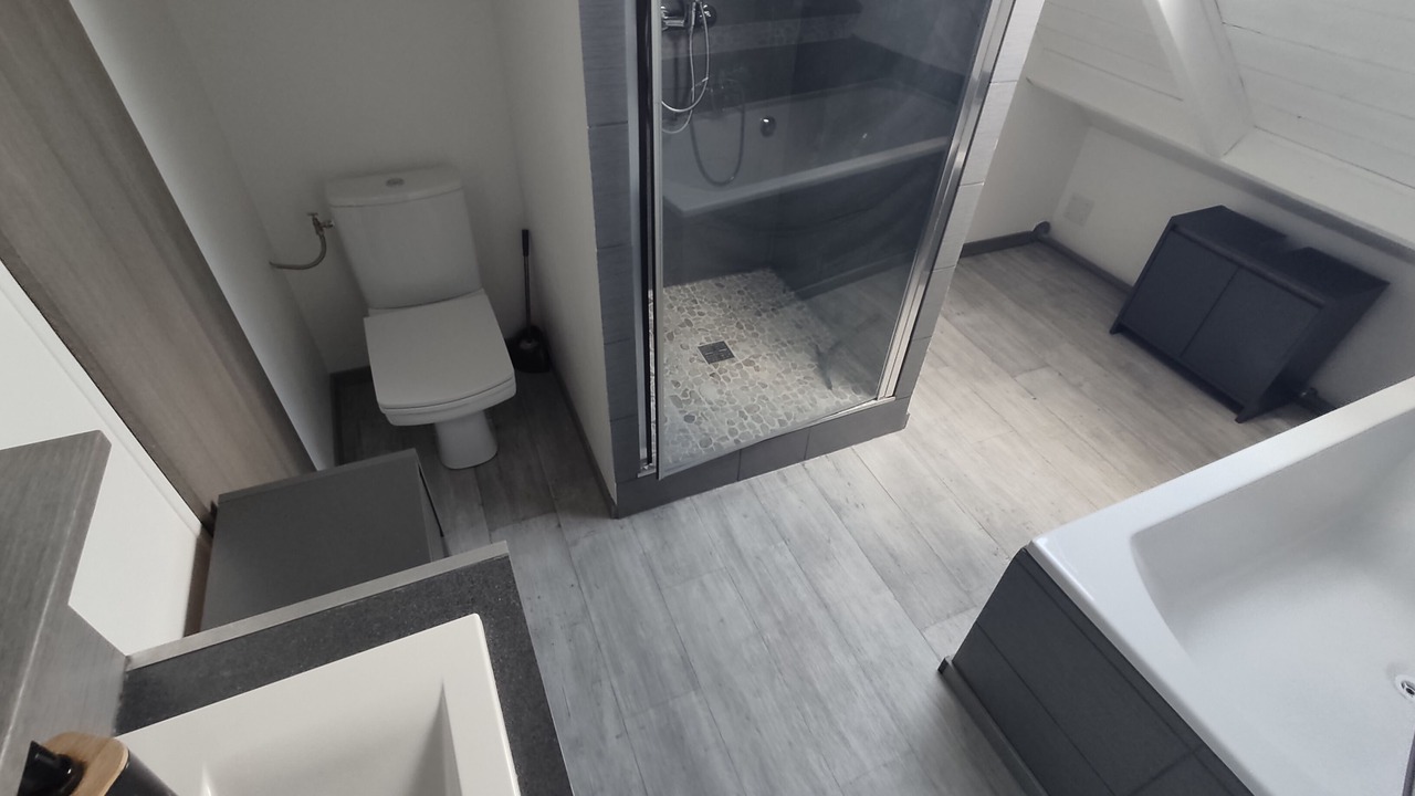 Photo of Bathroom in Peaule