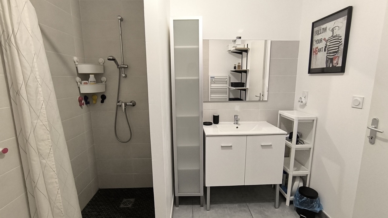 Photo of Bathroom in Vic-la-Gardiole