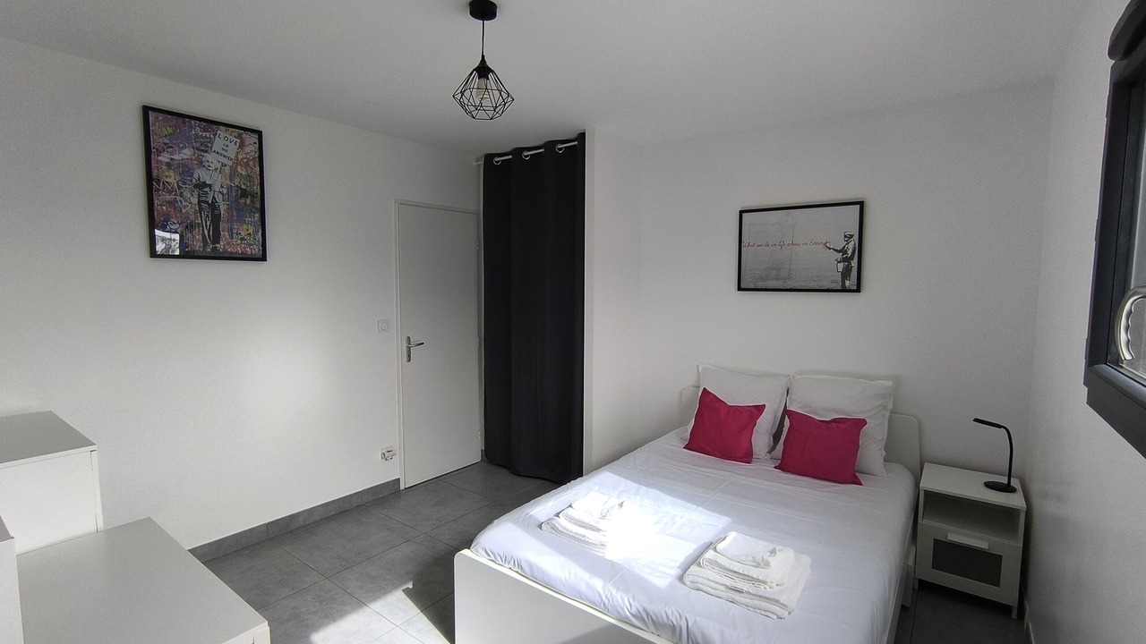Photo of Bedroom in Vic-la-Gardiole