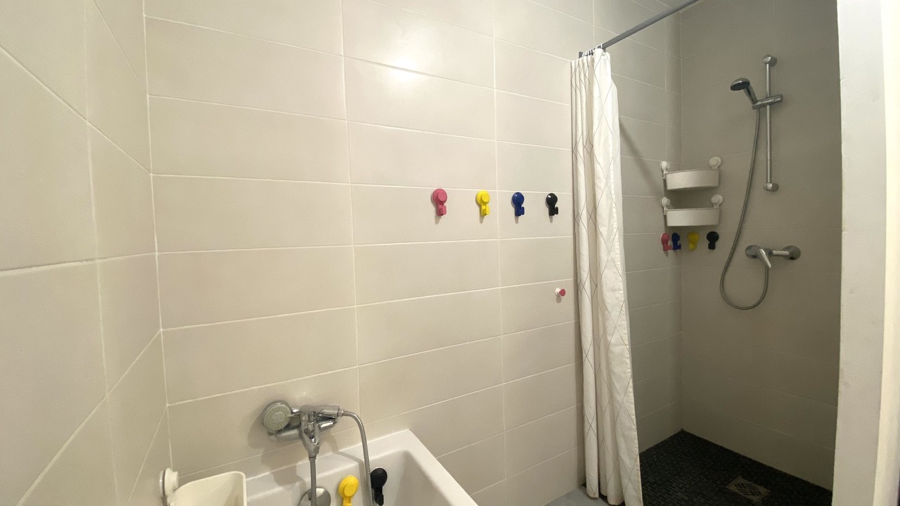 Photo of Bathroom in Vic-la-Gardiole