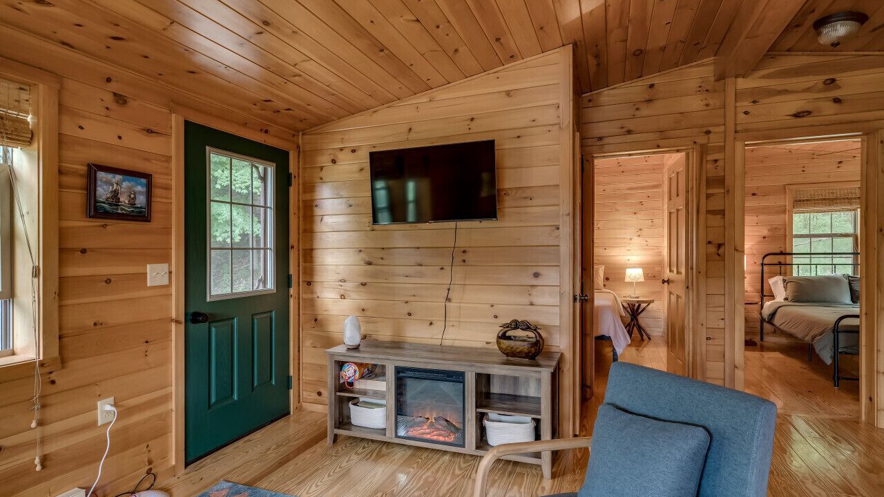 Photo of Livingroom in Wellesley Island