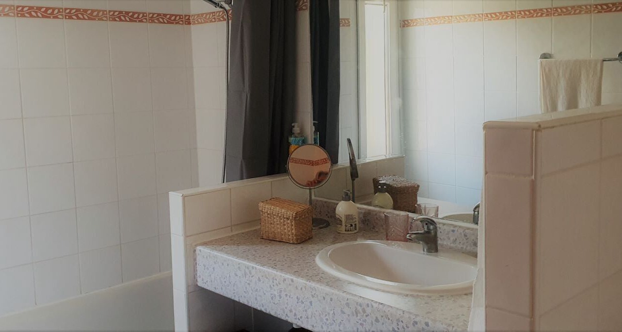 Photo of Bathroom in Quillan