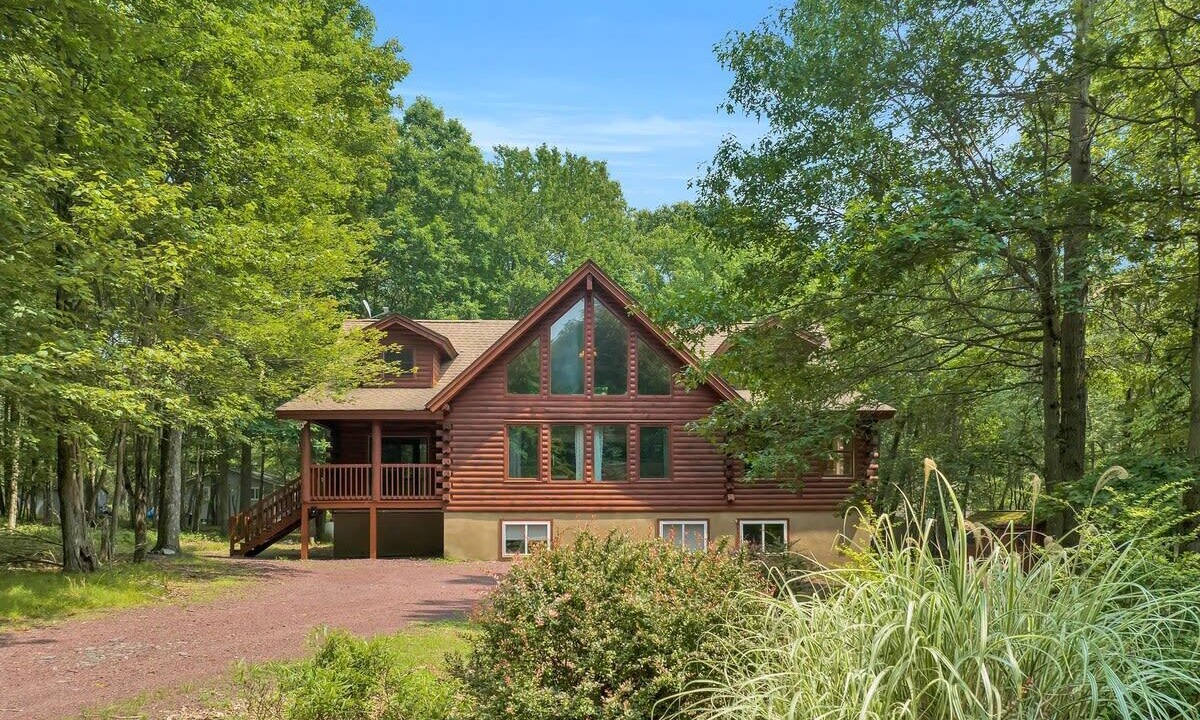 Photo of Outdoor in Briar Crest Woods