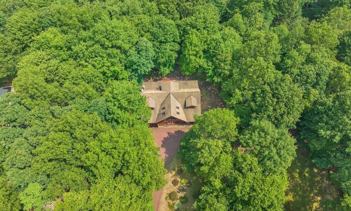 Photo of Outdoor in Briar Crest Woods