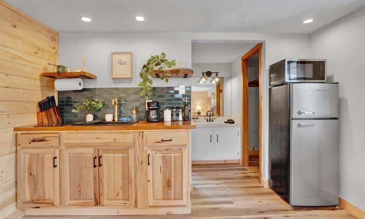 Photo of Kitchen in Canadensis