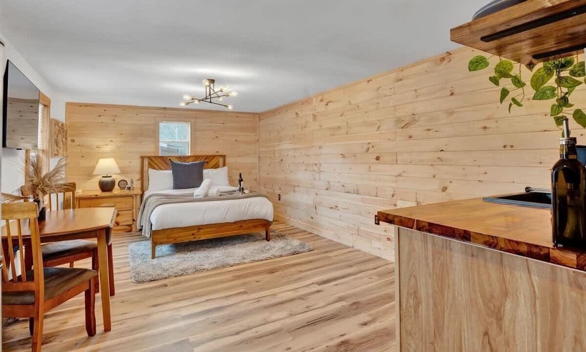 Photo of Bedroom in Canadensis