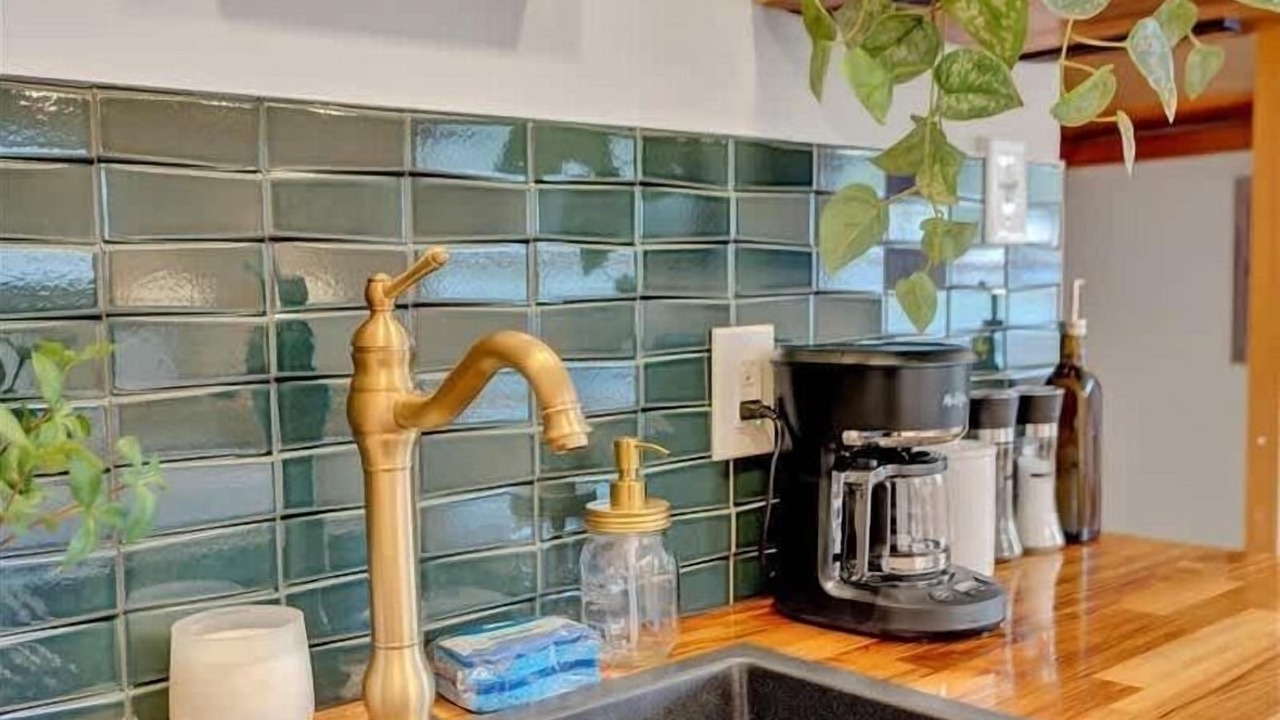 Photo of Kitchen in Canadensis