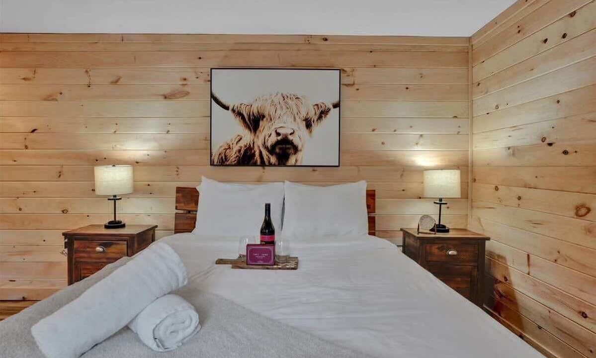 Photo of Bedroom in Canadensis