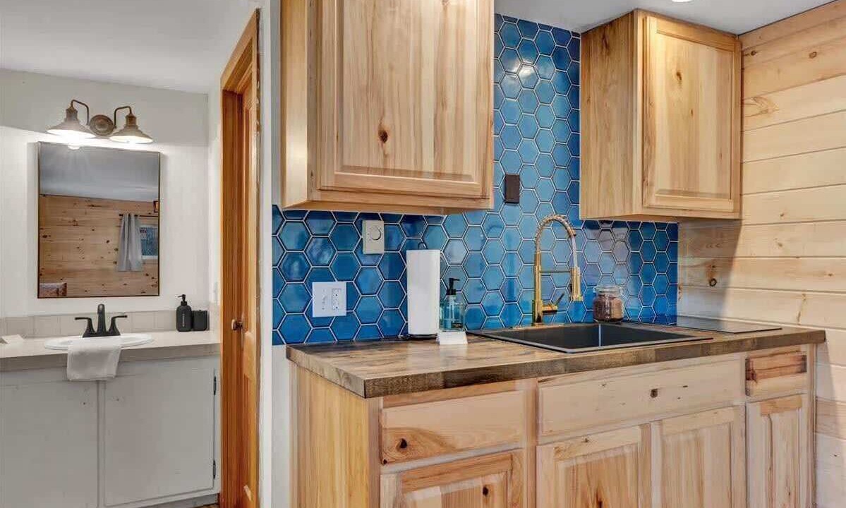 Photo of Bathroom in Canadensis