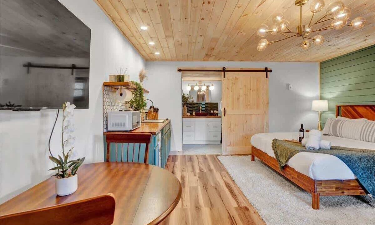 Photo of Bedroom in Canadensis