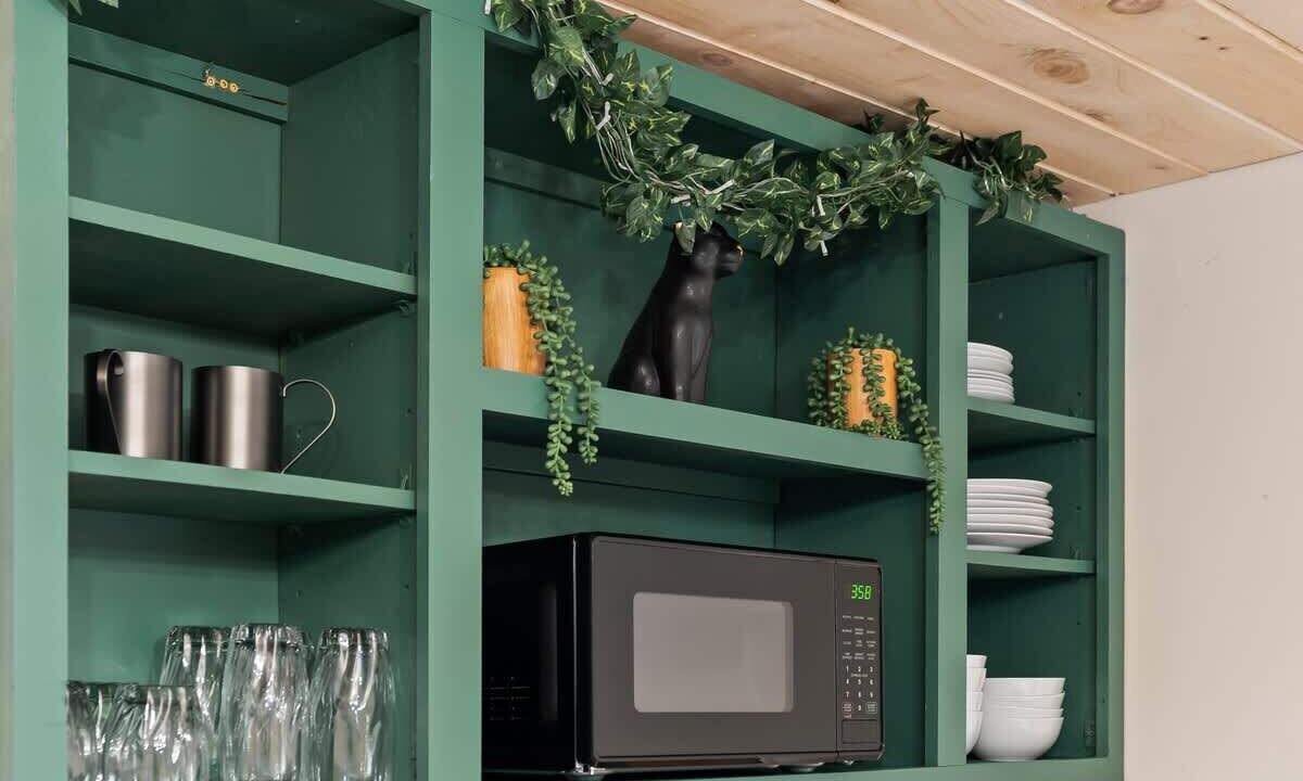 Photo of Others in Canadensis